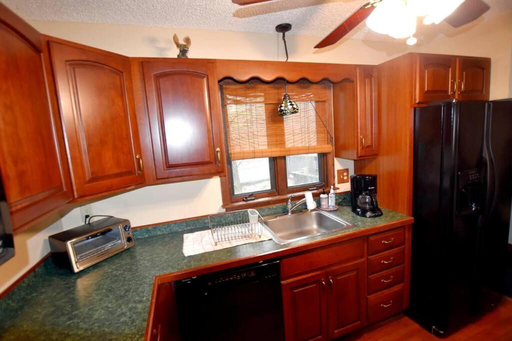3-Bedroom Vacation Home Steps To Camelback Ski Area Ski-In Ski-Out Crescent Lake Eksteriør bilde